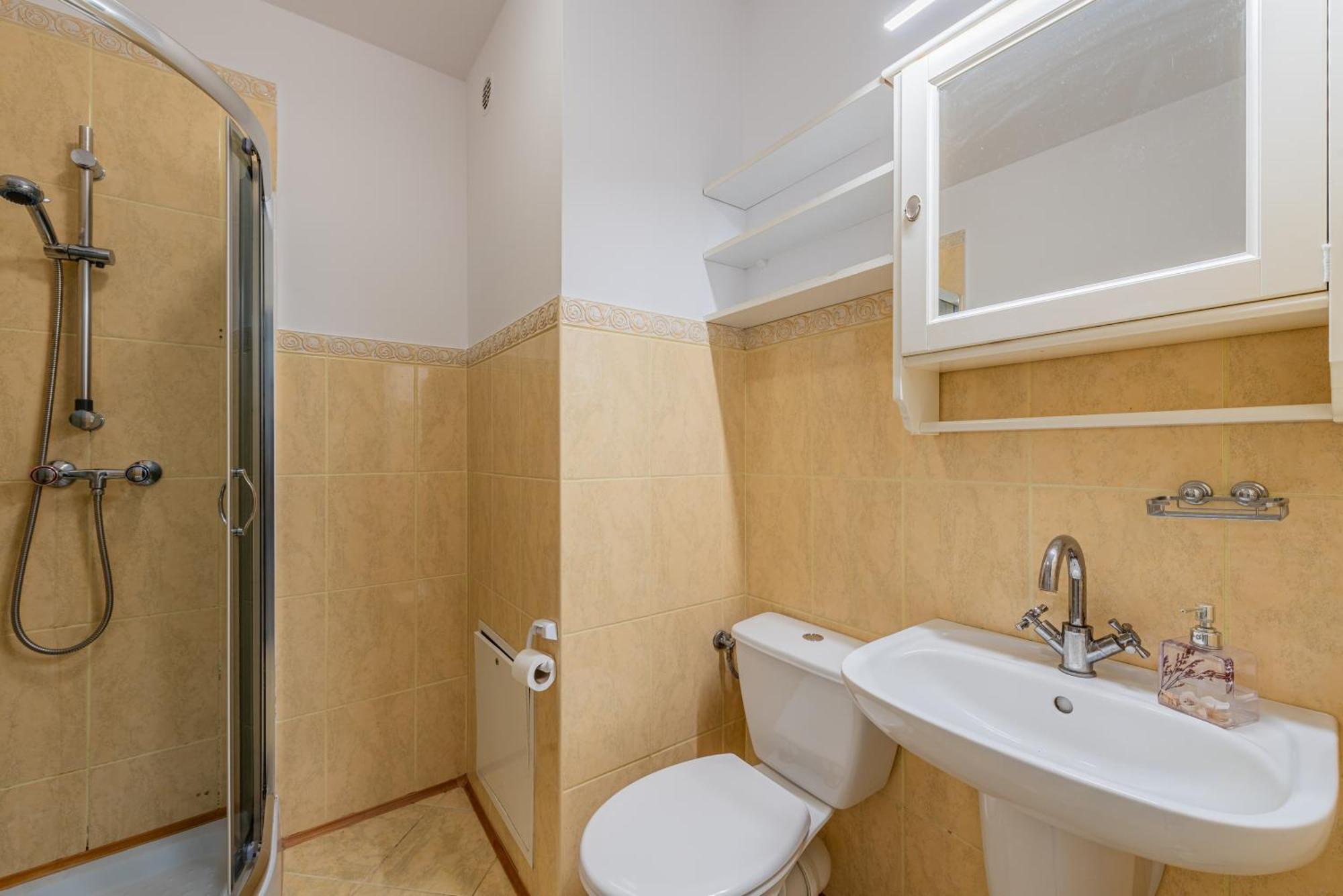 Apartament Z Balkonem Przy Latarni 150M Od Morza Kolobrzeg Luaran gambar