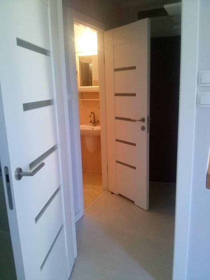 Apartament Z Balkonem Przy Latarni 150M Od Morza Kolobrzeg Luaran gambar